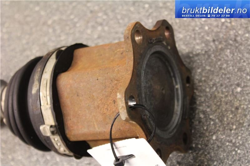 Drivaksel høyre bak til VW Touran 2007-2010 (Type I, Fase 2)  (VOLKSWAGEN|1K0 407 272 DN|)