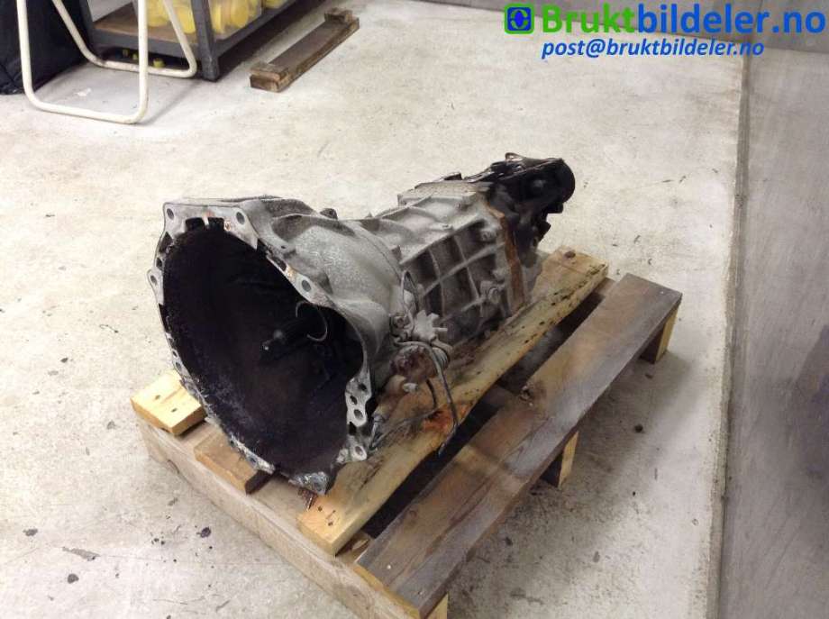 Girkasse manuell til Toyota Hiace 2001-2006 (Fase 2)  (TOYOTA||R151)