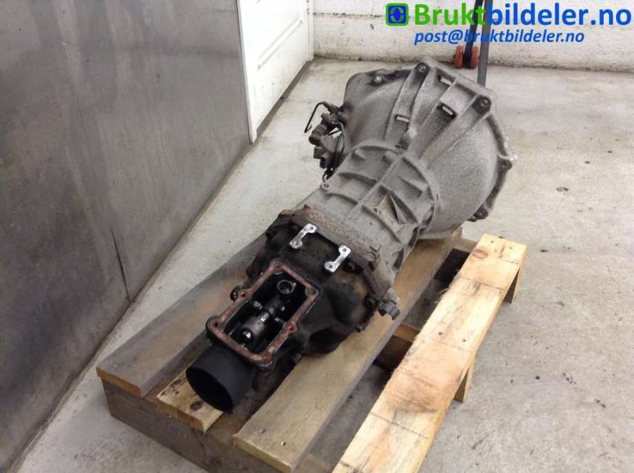 Girkasse manuell til Toyota Hiace 2001-2006 (Fase 2)  (TOYOTA||R151)