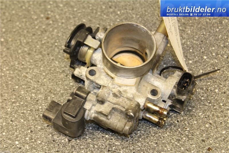 Spjeldhus til Toyota Verso, 2002-2004 (COROLLA) (COROLLA) (TOYOTA|198500-1071)