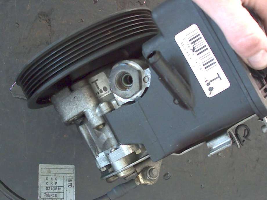 Servo pumpe mekanisk til BMW 3-Serie 1998-2005 (E46) (E46) (BMW|6 756 575|7692 974 519|)