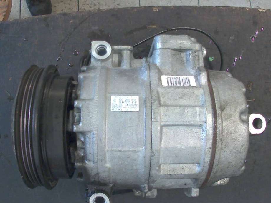 Aircondition kompressor til VW Passat, 2001-2005 (B5,3BG) (B5,3BG) (VOLKSWAGEN|8D0260808)