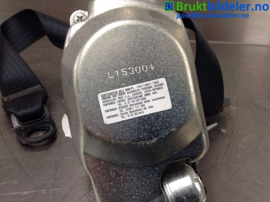 Sikkerhetsbelte foran høyre til Peugeot 107 2006-2014  (PEUGEOT|L153004|)
