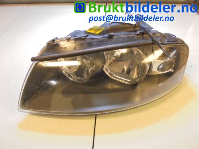 Frontlykt venstre halogen til Audi A3, 2003-2008 (Type II, Fase 1)  (AUDI|8P0 941 003 A)