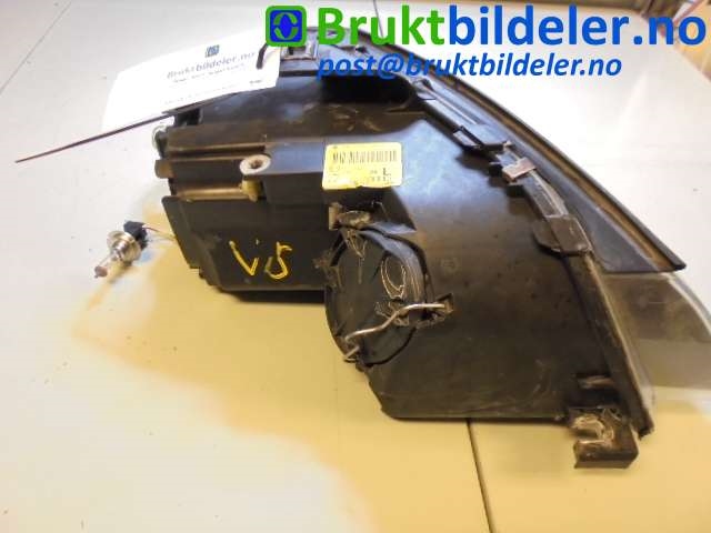 Frontlykt venstre halogen til Audi A3 2003-2008 (Type II, Fase 1)  (AUDI|8P0 941 003 A|0 301 206 201|)