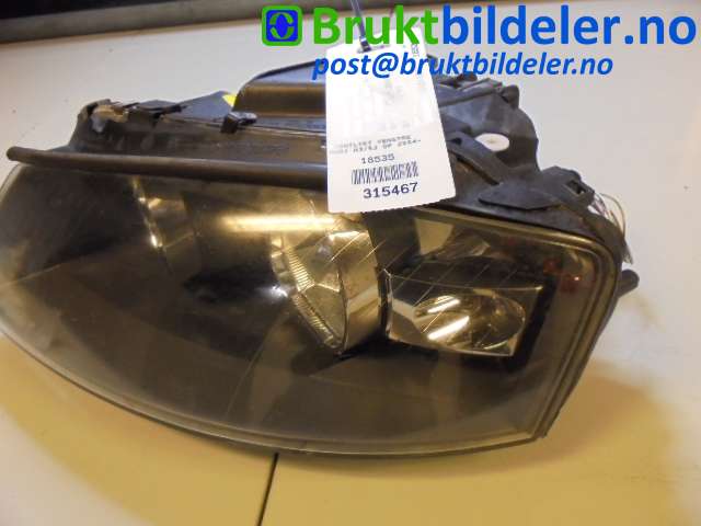 Frontlykt venstre halogen til Audi A3 2003-2008 (Type II, Fase 1)  (AUDI|8P0 941 003 A|0 301 206 201|)