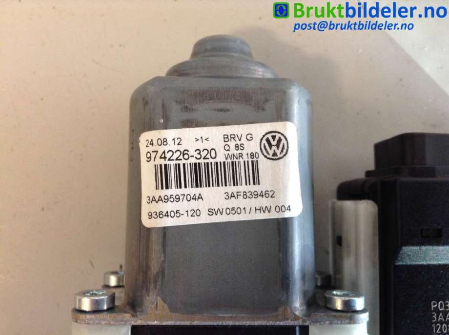 Ruteheis høyre bak til VW Passat 2011-2015 (B7) (B7) (VOLKSWAGEN|3AA959704A|3AA959794|3AF839462)