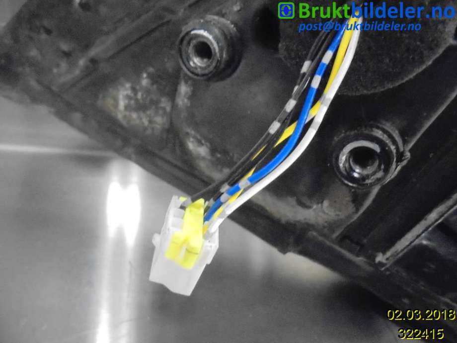Speil høyre til Mitsubishi L200 1996-2006 (Type III)  (MITSUBISHI|)