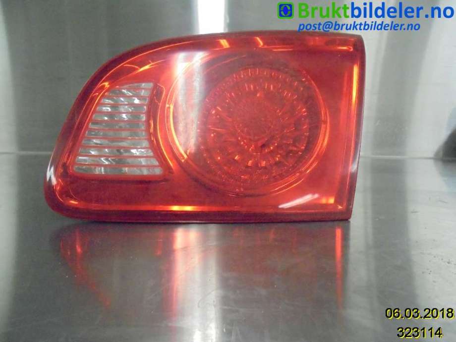 Baklykt høyre indre til Hyundai Santa Fe, 2006-2009 (Type II, Fase 1)  (HYUNDAI|92406 2B020)