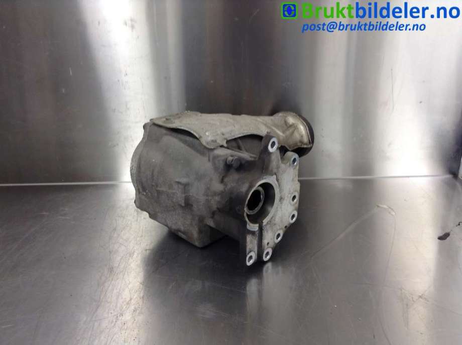 Kardang til Volvo XC70 2008-2013 (Type II, Fase 1)  (VOLVO|03120208|7520115990|)