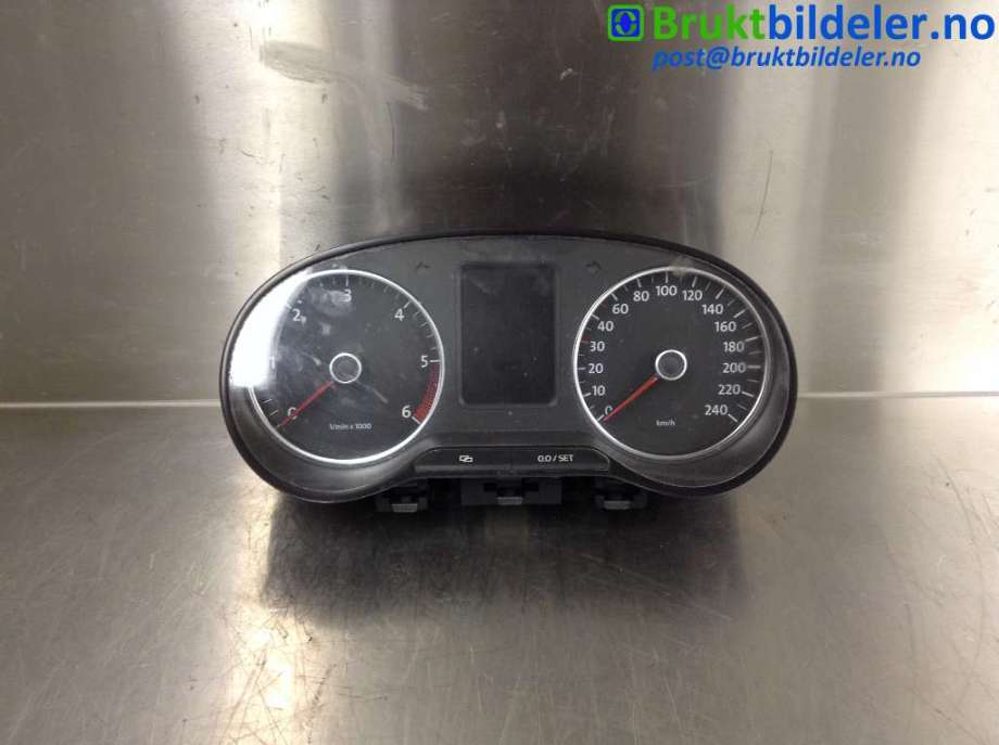 Instrumentpanel til VW Polo, 2009-2014 (Type V, Fase 1) (VOLKSWAGEN|6R0 920 861 F)