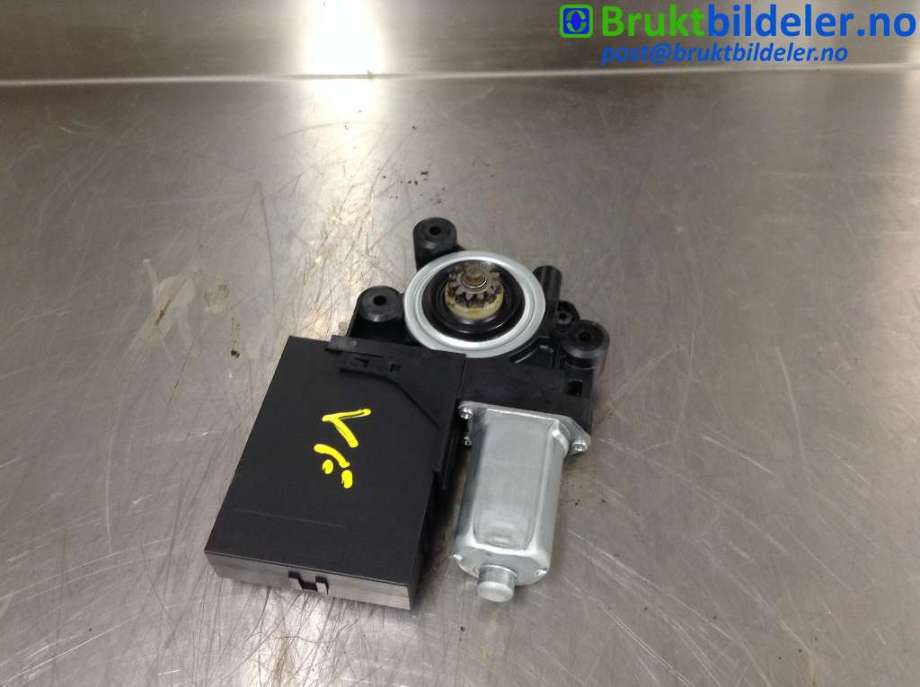 Ruteheis venstre til Volvo V50 2007-2012 (Fase 2) (VOLVO|31295170 AA|976589-110|)