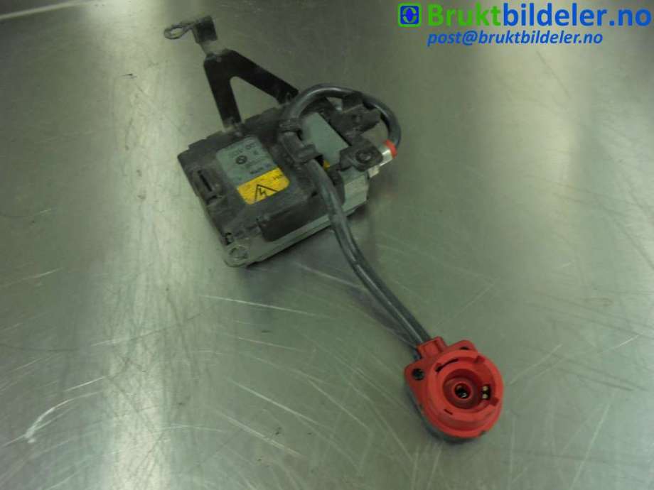 Styreenhet xenon/ballast til BMW 5-Serie 1996-2003 (E39) (E39) (BMW|8 387 114|5DV 007 760-29|)