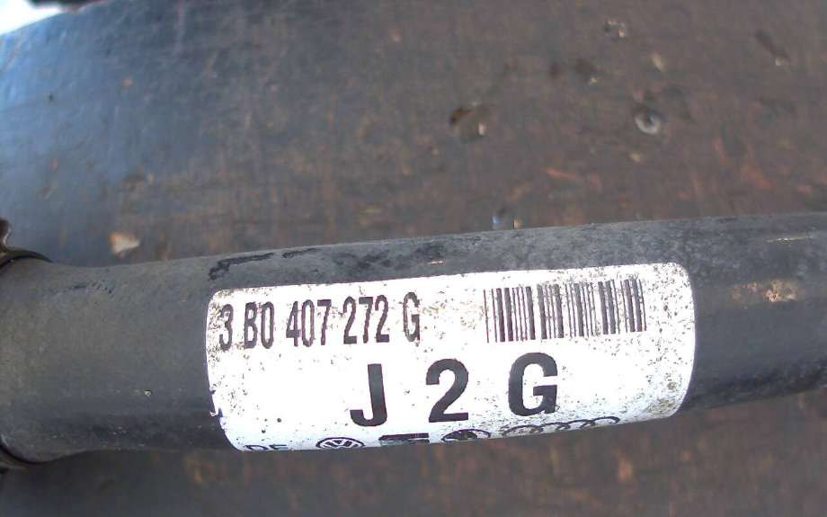 Drivaksel høyre foran til Škoda Superb 2002-2008 (Type I) (SKODA|3B0 407 272 G|)