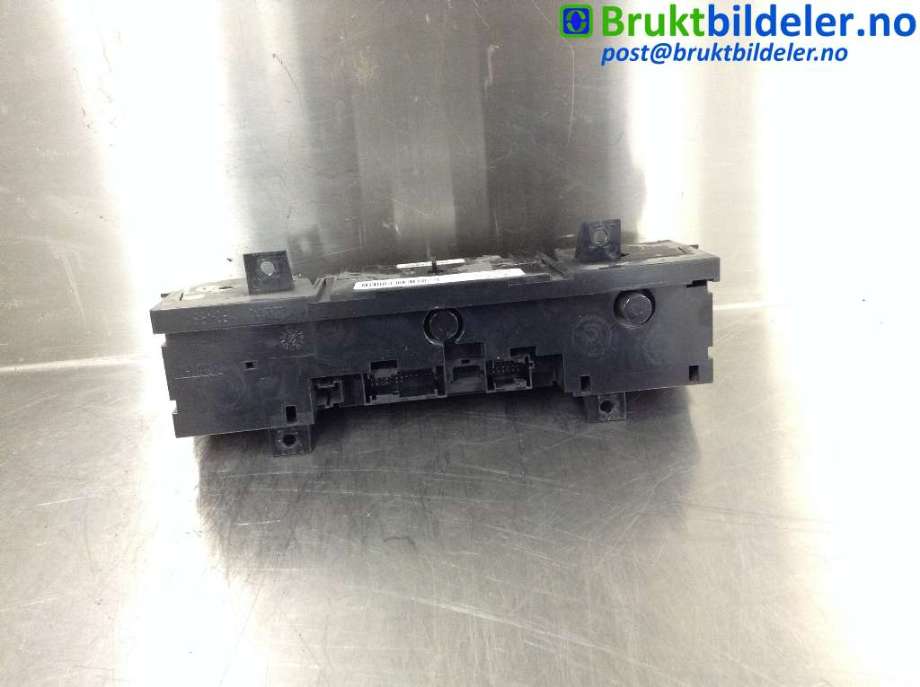 Varmeapparat betjening til Mercedes Sprinter 2013-2018 (Fase 2) (906) (906) (MERCEDES|A 906 830 17 85|5HB 009012-16|)