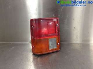 Baklykt venstre til Mitsubishi Pajero, 1983-1991 (Type I)  (|)