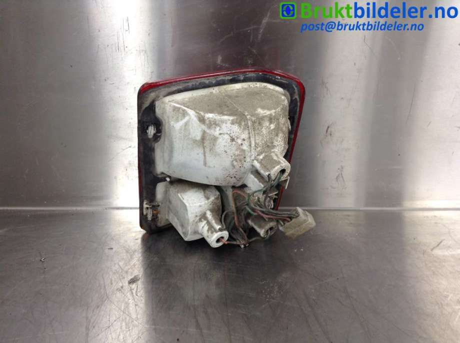 Baklykt venstre til Mitsubishi Pajero 1983-1991 (Type I)