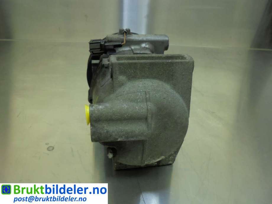 Aircondition kompressor til Nissan Navara 2005-2010 (Fase 1) (D40) (D40) (NISSAN||92600EB40E)