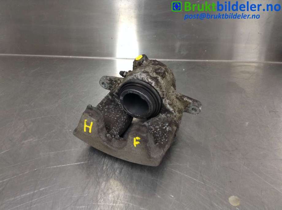 Bremsecaliper høyre foran til Mercedes E-Klasse 2009-2013 (Fase 1) (W212) (W212) (MERCEDES|A 204 421 24 81|)