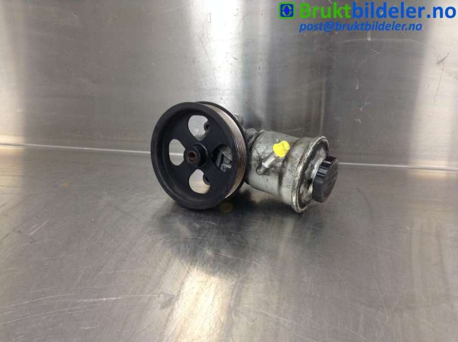 Servo pumpe mekanisk til Toyota Avensis, 2003-2008 (Type II)  (TOYOTA|)