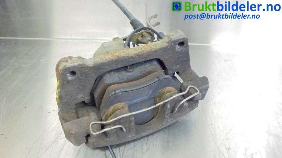 Bremsecaliper venstre foran til Audi A4 2004-2008 (Type III) (B7) (B7) (AUDI|)