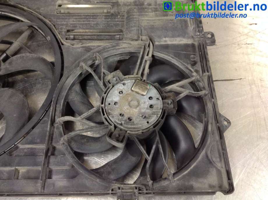 Aircondition diverse til VW Transporter / Caravelle 2003-2009 (Fase 1) (T5) (T5) (VOLKSWAGEN|7H0 959 456 D|0 130 303 306|)