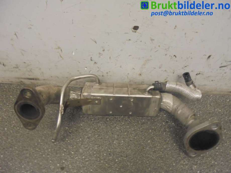 EGR-kjøler til Audi A4 2004-2008 (Type III) (B7) (B7) (AUDI|038 131 513 S|)
