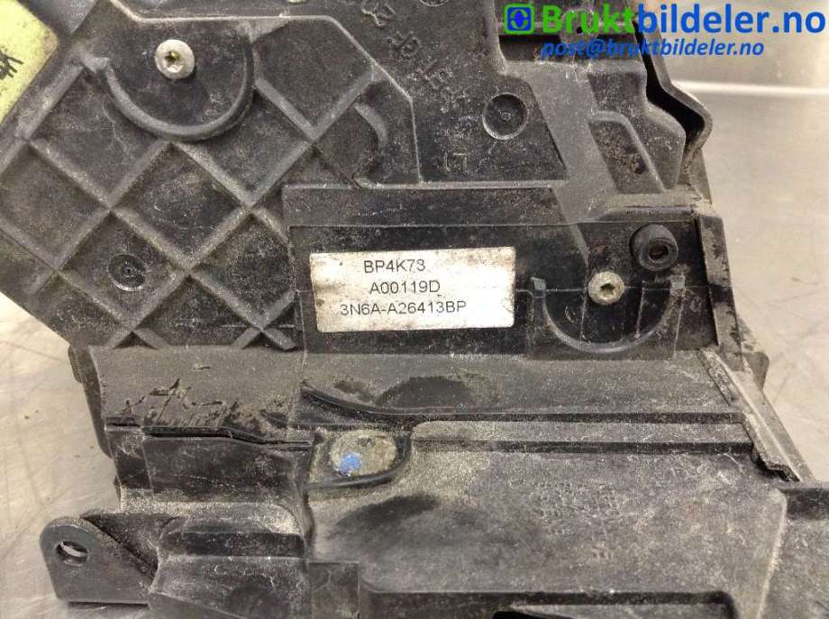 Låsekasse venstre bak til Mazda 3 2006-2009 (Type I, Fase 2)  (MAZDA|3N6A-A26413BP|)