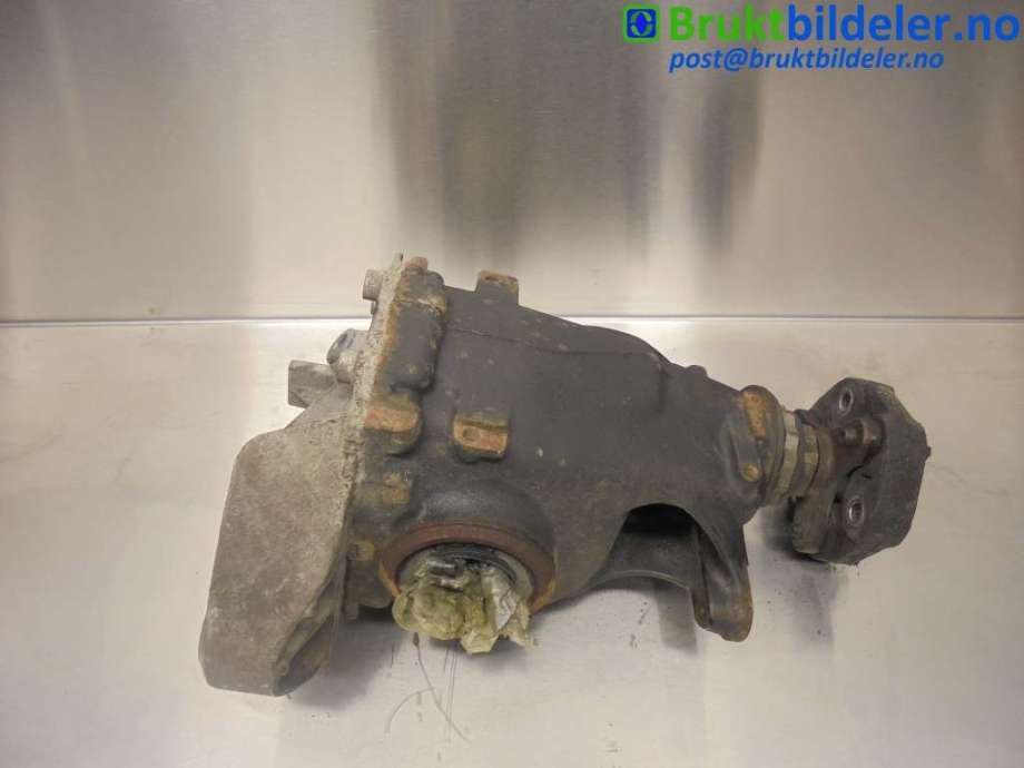 Kardang klokke bak til BMW 1-Serie 2011-2015 (Fase 1) (F20/F21) (F20/F21) (BMW|7605587-01|EA070Y|33 10 7 605 588)
