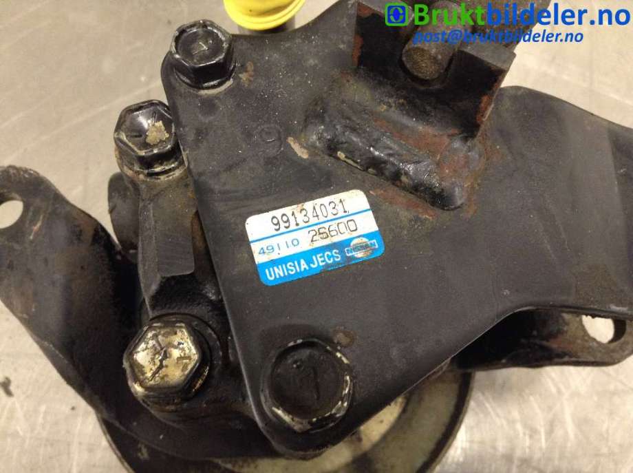 Servo pumpe mekanisk til Nissan King Cab 1998-2001 (Fase 1) (D22) (D22) (NISSAN|49110-2S600|99134031|)