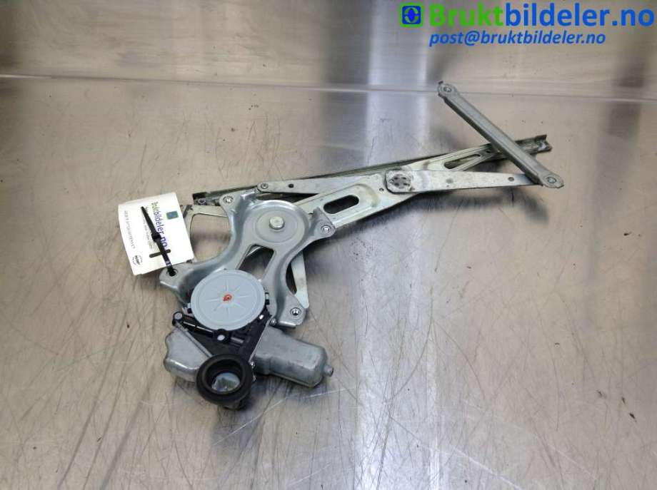 Ruteheis venstre foran til Toyota Urban Cruiser 2009-2014  (TOYOTA|85720-30340|69802-52070|)