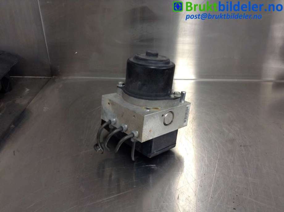 ABS sentral til Toyota Hiace, 2007-2012 (Fase 3)  (TOYOTA|44050-26040)