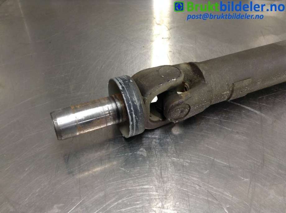 Mellomaksel fremre til Toyota Hiace 2007-2012 (Fase 3)  (TOYOTA|)