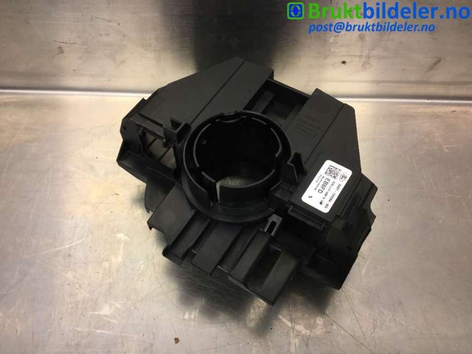 Bryter diverse til Ford Fiesta 2013-2017 (Type VI, Fase 2)  (FORD|8A6T-13N064-BG|)