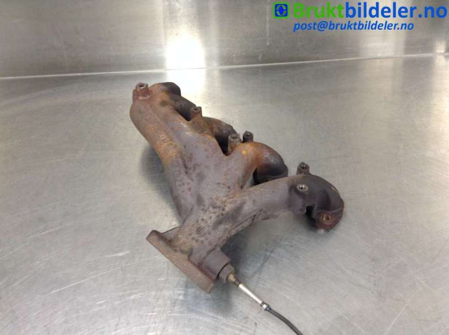 Manifold eksos til Mercedes B-Klasse 2008-2011 (Fase 2) (W245) (W245) (MERCEDES|A 640 142 00 01|)
