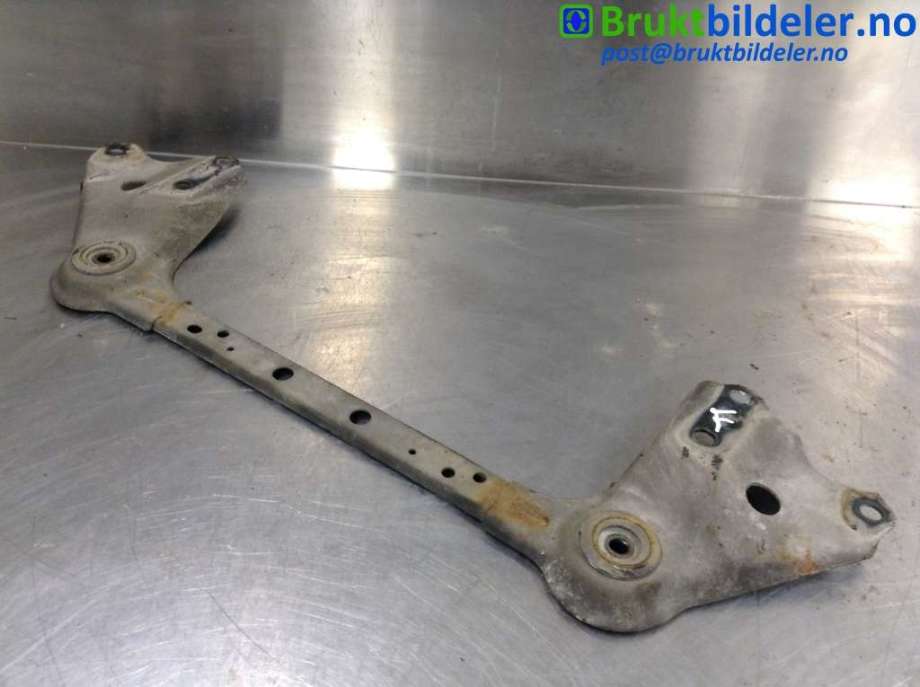Frontplate nedre til Nissan Juke, 2010-2014 (Fase 1)  (NISSAN|)