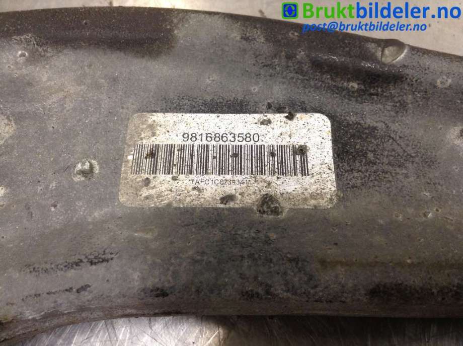 Bærebru høyre foran nedre til Peugeot Expert 2016-->> (Type III) (PEUGEOT|9816861580|)