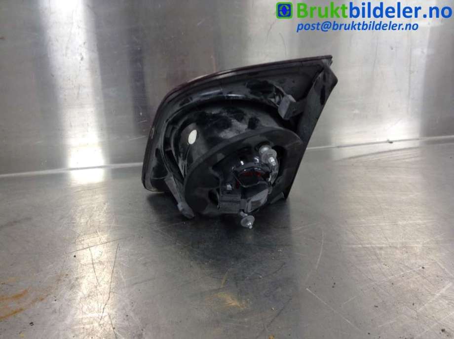Baklykt venstre indre til VW Golf, Plus/Cross 2009-2013 (Fase 2)  (VOLKSWAGEN|5M0 945 093 M|89091210|)
