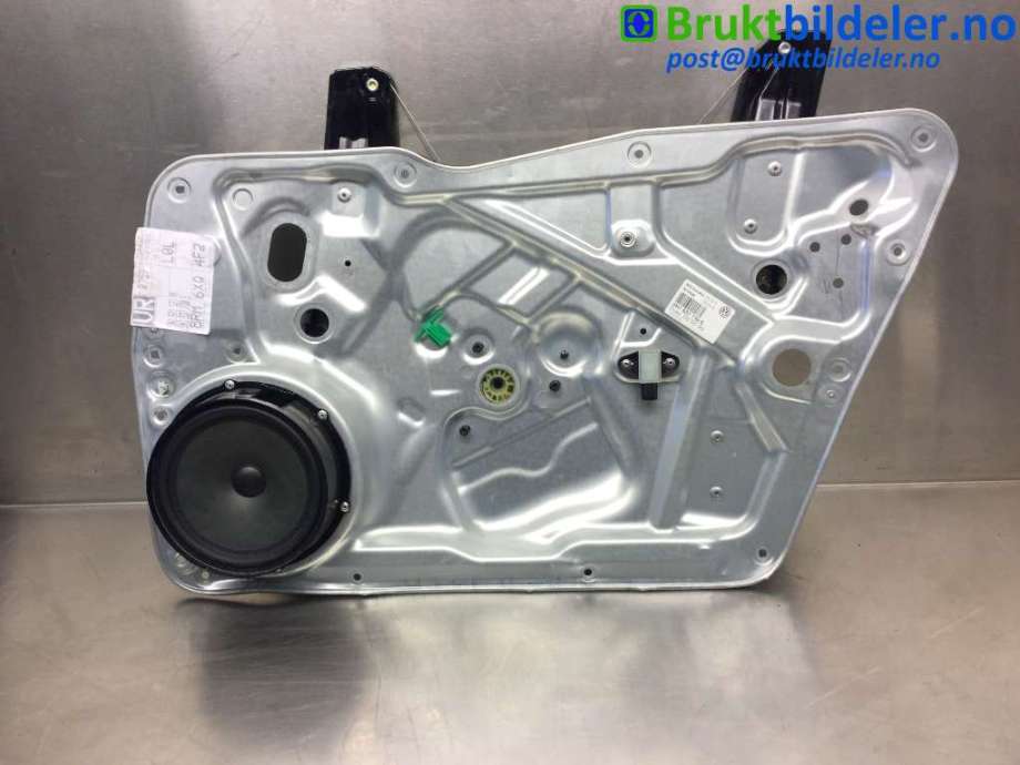 Ruteheis til VW Tiguan 2011-2016 (Type I, Fase 2)  (VOLKSWAGEN|5N1 837 730 E|)