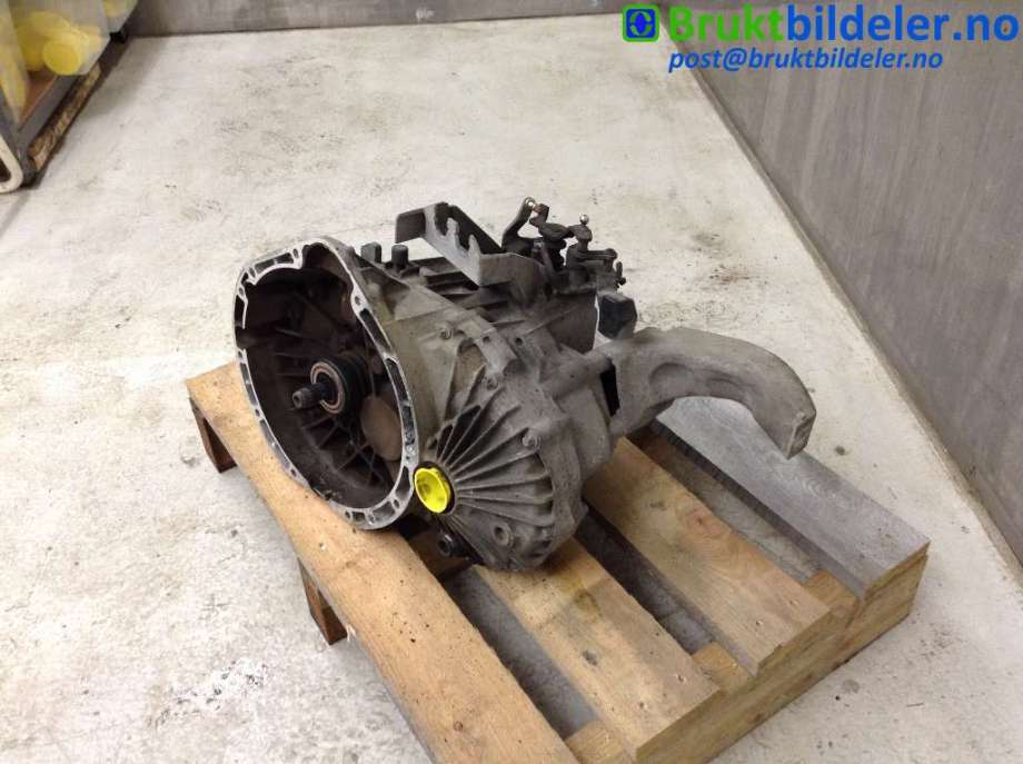 Girkasse manuell til Mercedes B-Klasse 2005-2008 (Fase 1) (W245) (W245) (MERCEDES|A 169 361 00 01|716.520 GEARKODE|)
