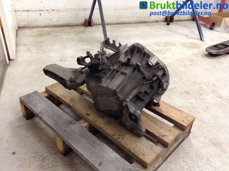 Girkasse manuell til Mercedes B-Klasse 2005-2008 (Fase 1) (W245) (W245) (MERCEDES|A 169 361 00 01|716.520 GEARKODE|)