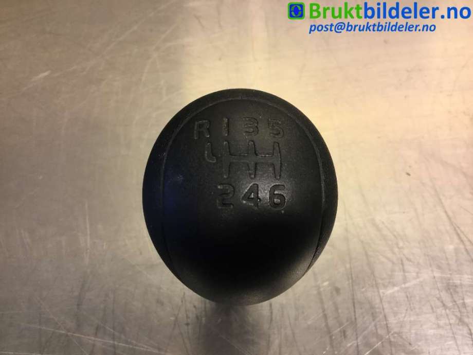 Diverse deler til Volvo S60 2010-2014 (Type II, Fase 1) (VOLVO|31256005|)