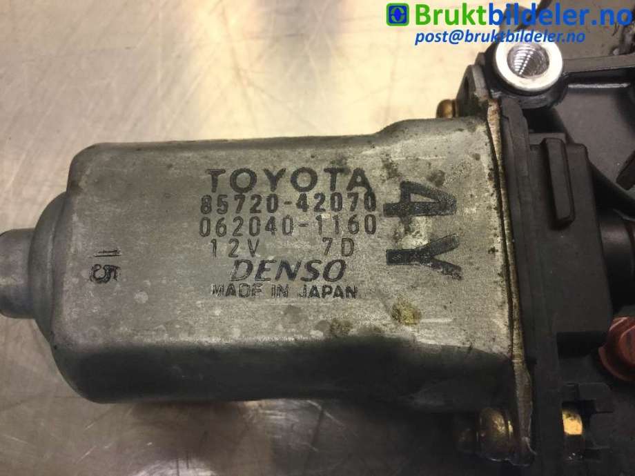 Ruteheis venstre foran til Toyota RAV4 2000-2006 (Type II)  (TOYOTA|85720-42070|062040-1160|)