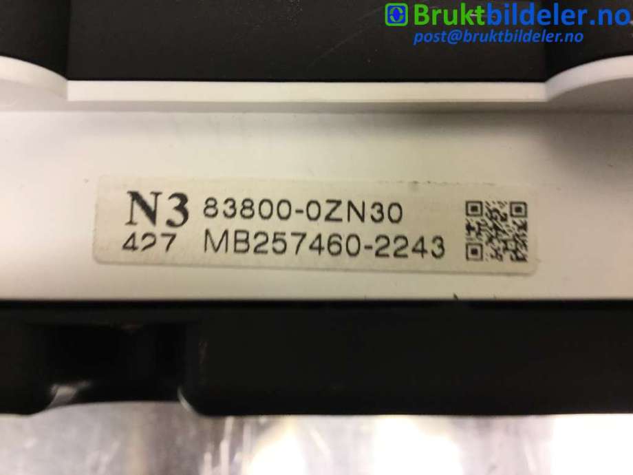 Instrumentpanel til Toyota Auris 2010-2012 (Type I, Fase 2)  (TOYOTA|83800-0ZN30|MB257460-2243|)