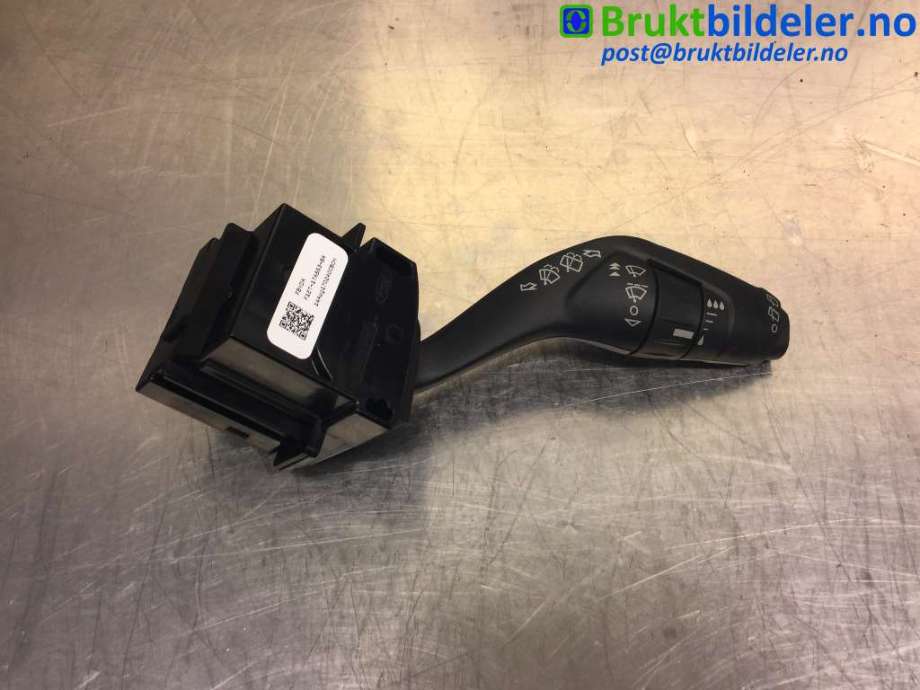 Bryter visker til Ford Focus, 2014-2018 (Type III, Fase 2)  (FORD|F1ET-17A553-BA)