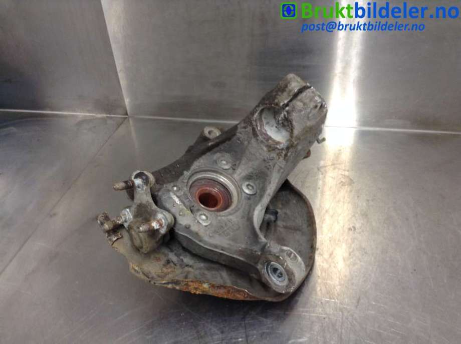 Hjulspindel høyre foran til VW Passat 2005-2010 (B6) (B6) (VOLKSWAGEN|)