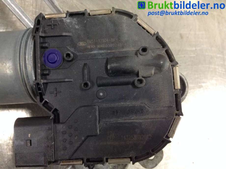 Viskermotor frontrute til Ford Focus 2014-2018 (Type III, Fase 2)  (FORD|BM51-17K484-B|)