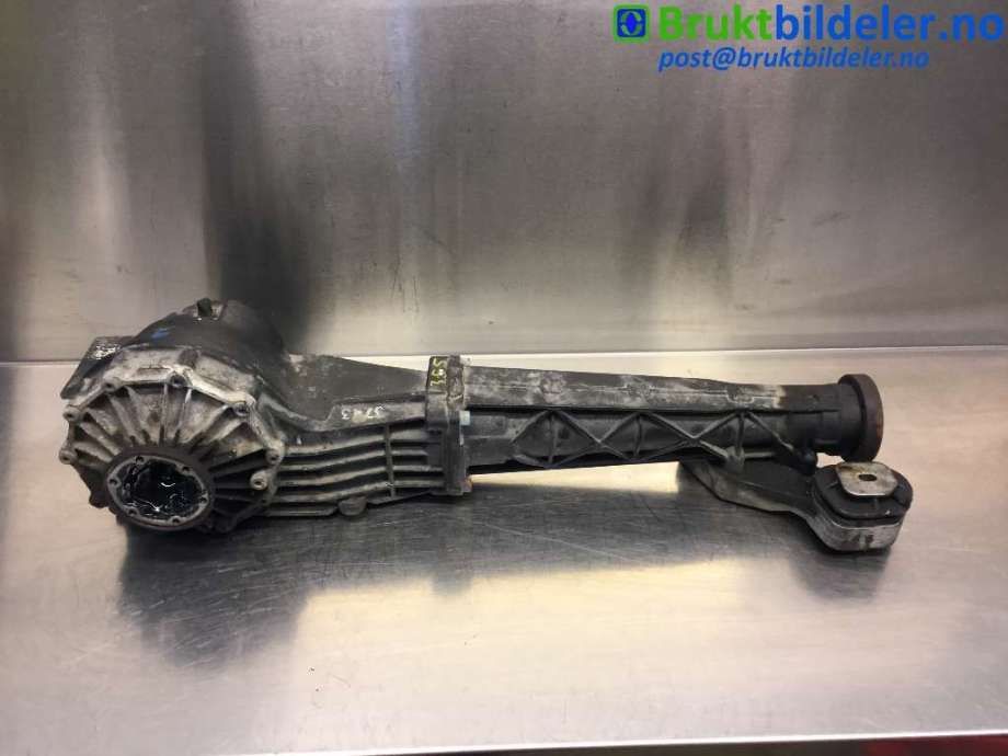 Kardang klokke bak til Audi A4 1999-2001 (Type I, Fase 2) (B5) (B5) (AUDI|01R 525 053 D||01H 525 085 A)