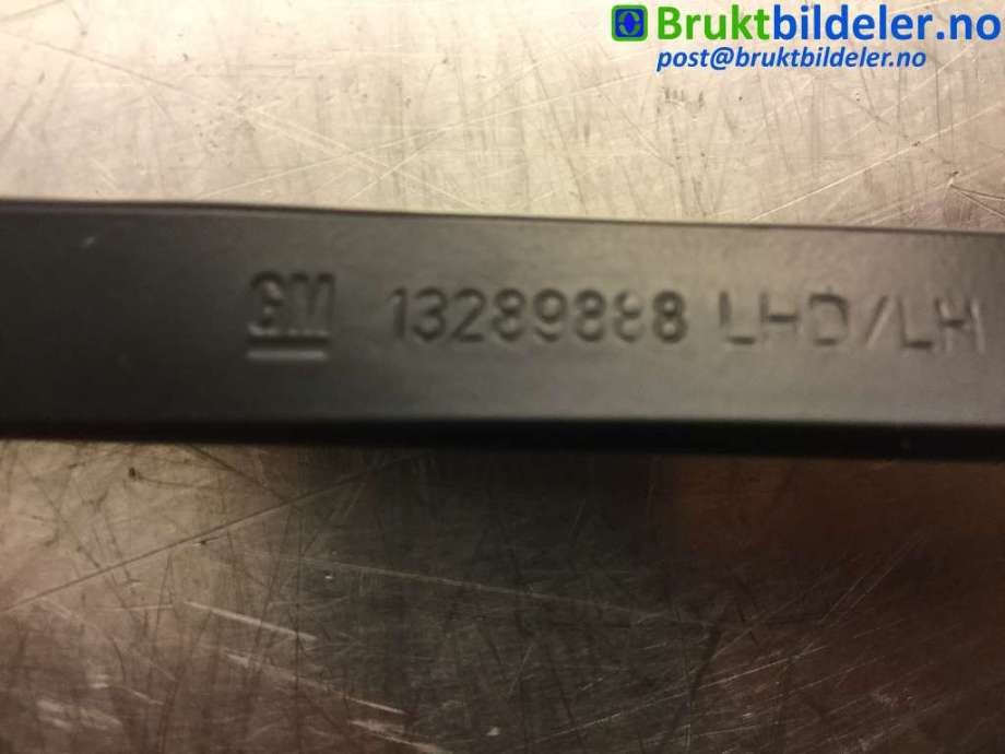 Viskerarmer frontrute til Opel Astra J 2010-2015 (OPEL|13289888|)