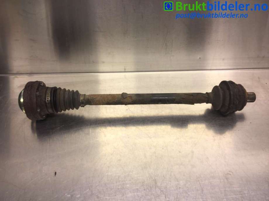 Drivaksel venstre bak til Audi A6, Allroad 2006-2008 (Type II, Fase 1) (C6) (C6) (AUDI|4F0 501 203 B|)